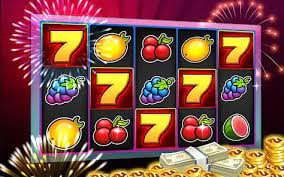 Wins section showing recent player highlights on bet100 apk